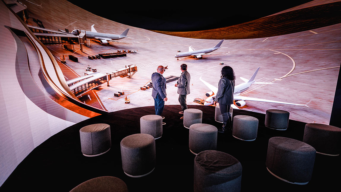 CES perfect turn immersive theater