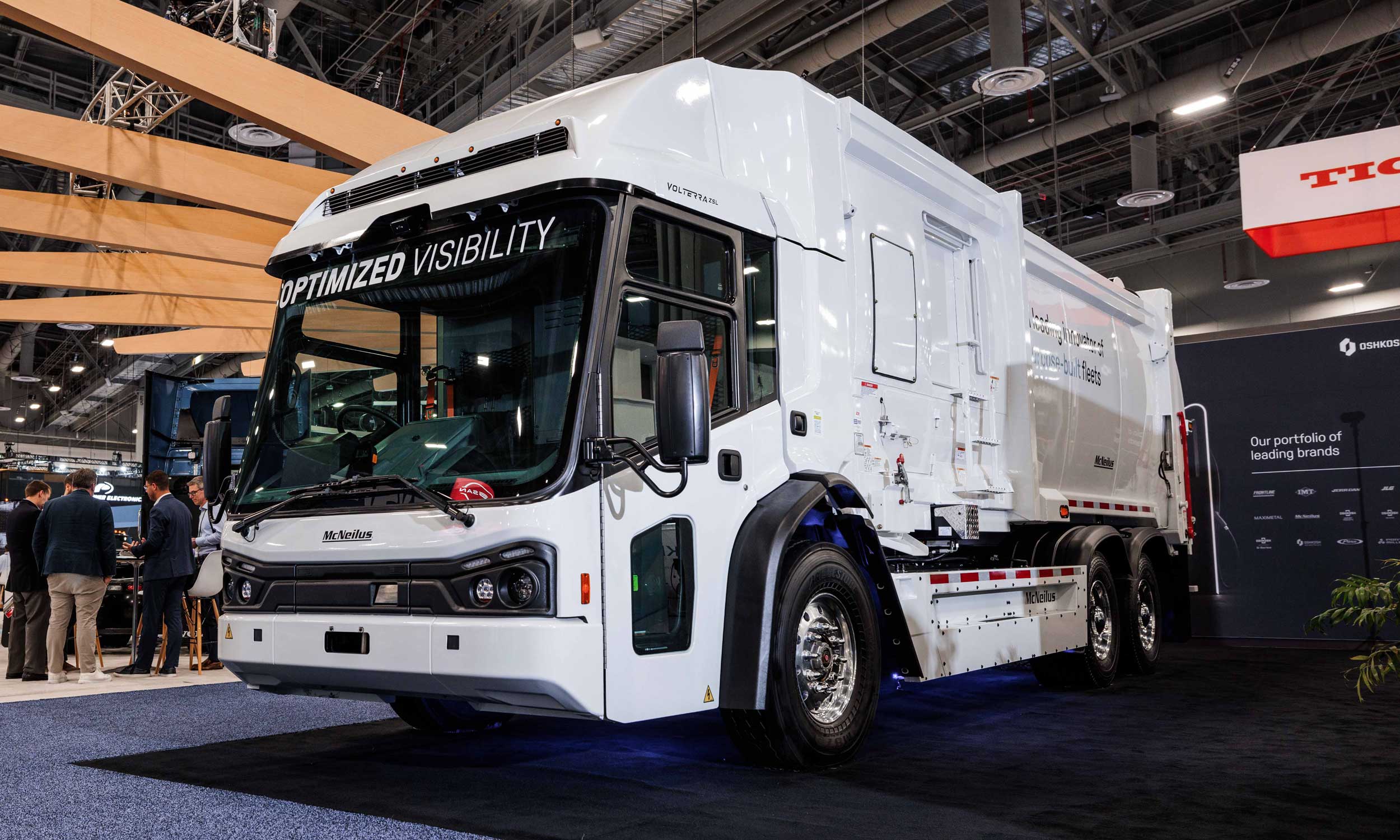 McNeilus® Volterra™ ZSL™ at 2024 ACT Expo