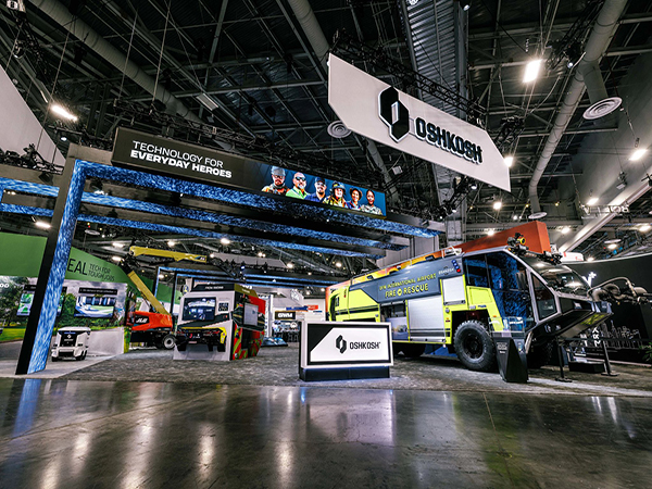 Image of the Oshkosh Corporation CES 2026 booth
