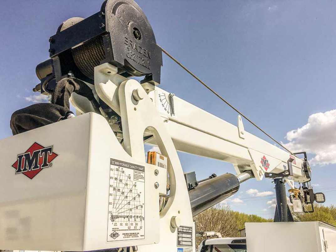 IMT telescopic cranes 