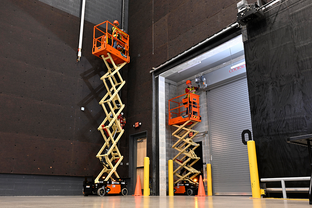JLG® ES1930M electric model